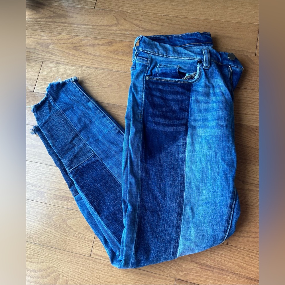 Blank NYC Skinny Crop Jeans size 28